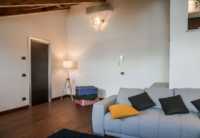 Ferienwohnung in Verbania - La Finestra sul lago luxurious apartment furnished Ferienwohnung in Verbania - La Finestra sul lago luxurious apartment furnished