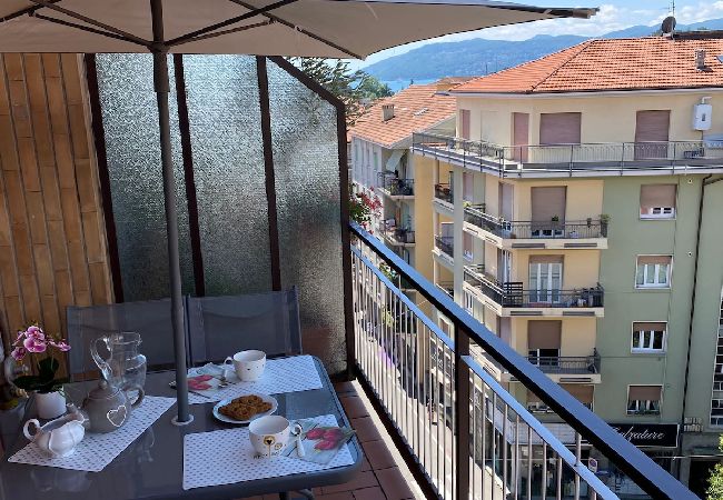 Ferienwohnung in Verbania - Romantica Suite modern apartment in Verbania Intra Ferienwohnung in Verbania - Romantica Suite modern apartment in Verbania Intra