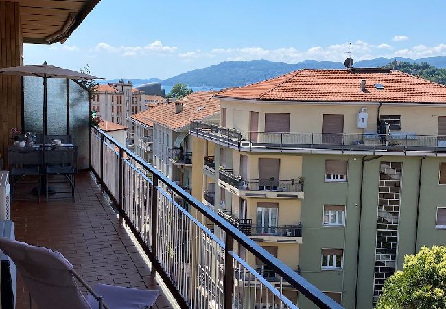 Ferienwohnung in Verbania - Romantica Suite modern apartment in Verbania Intra Ferienwohnung in Verbania - Romantica Suite modern apartment in Verbania Intra