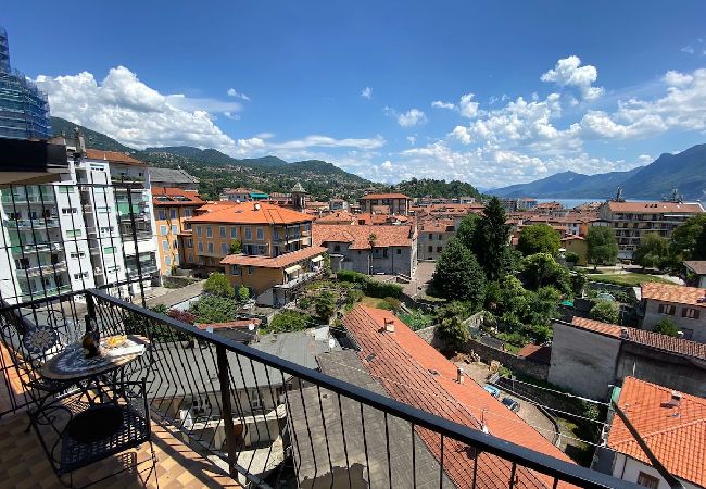 Ferienwohnung in Verbania - Romantica Suite modern apartment in Verbania Intra Ferienwohnung in Verbania - Romantica Suite modern apartment in Verbania Intra