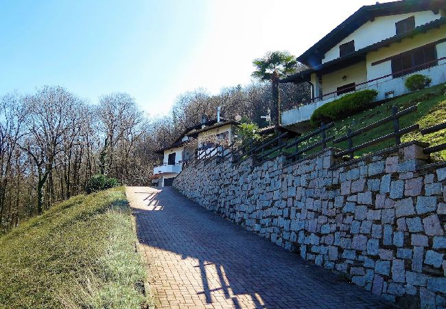 Ferienwohnung in Stresa - Thommy apartment in Stresa with  lake view Ferienwohnung in Stresa - Thommy apartment in Stresa with  lake view