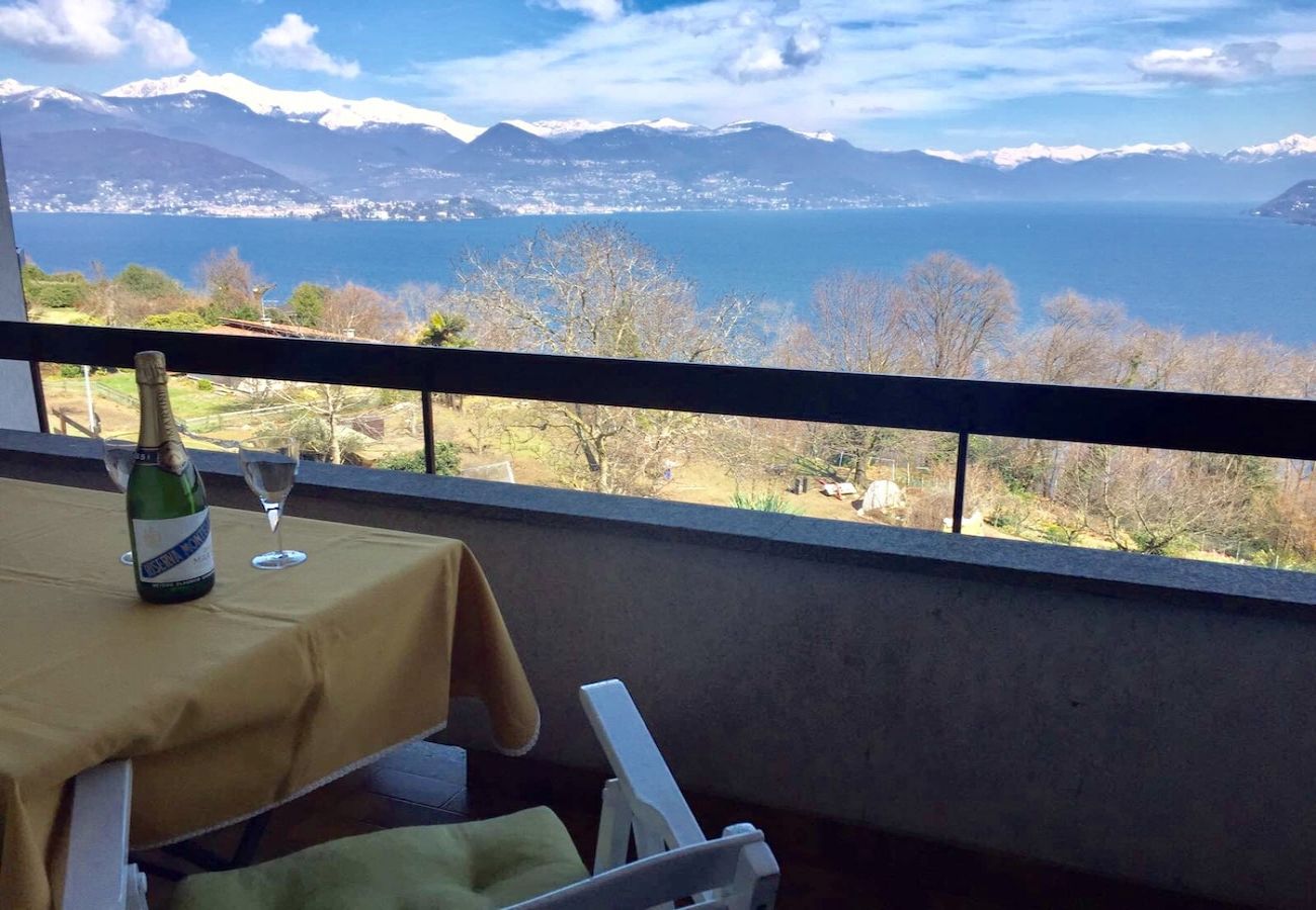 Ferienwohnung in Stresa - Thommy apartment in Stresa with  lake view