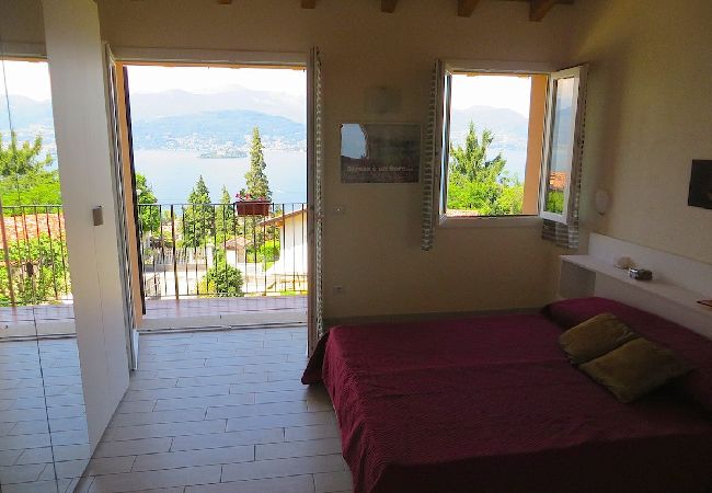 Ferienwohnung in Stresa - India apartment with lake view over Stresa Ferienwohnung in Stresa - India apartment with lake view over Stresa