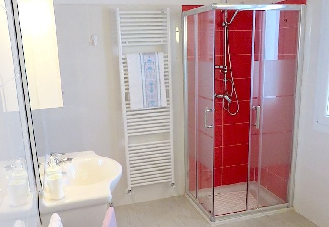 Ferienwohnung in Stresa - India apartment with lake view over Stresa Ferienwohnung in Stresa - India apartment with lake view over Stresa