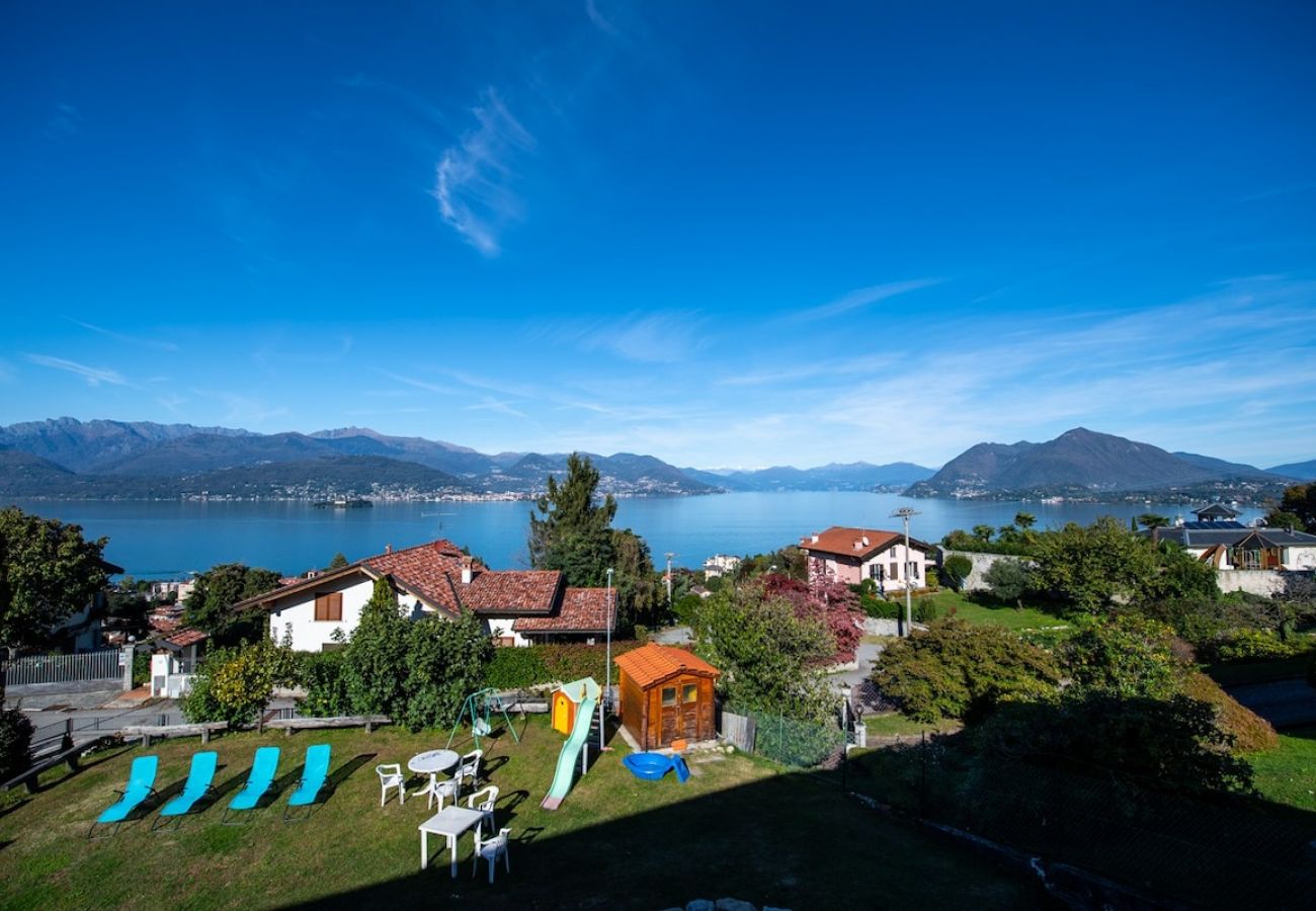 Ferienwohnung in Stresa - India apartment with lake view over Stresa