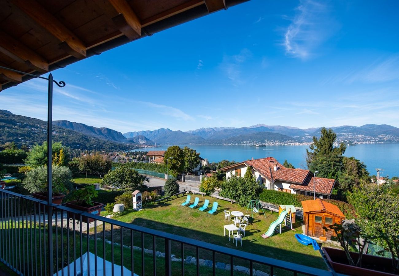 Ferienwohnung in Stresa - India apartment with lake view over Stresa