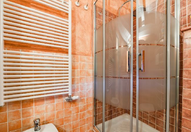 Ferienhaus in Baveno - Lulù stone house with view of the lake Ferienhaus in Baveno - Lulù stone house with view of the lake