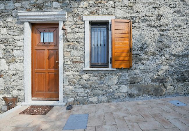 Ferienhaus in Baveno - Lulù stone house with view of the lake Ferienhaus in Baveno - Lulù stone house with view of the lake