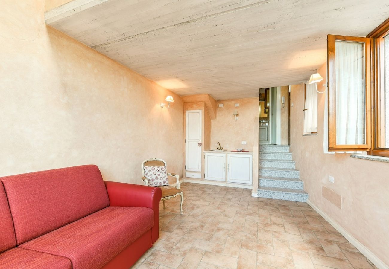 Ferienhaus in Baveno - Lulù stone house with view of the lake