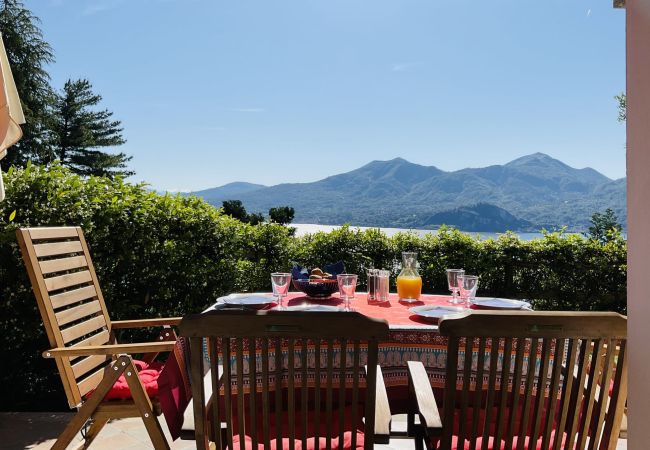 Ferienwohnung in Ghiffa - Doris apartment with lake view in Ghiffa Ferienwohnung in Ghiffa - Doris apartment with lake view in Ghiffa