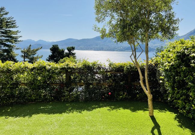 Ferienwohnung in Ghiffa - Doris apartment with lake view in Ghiffa Ferienwohnung in Ghiffa - Doris apartment with lake view in Ghiffa