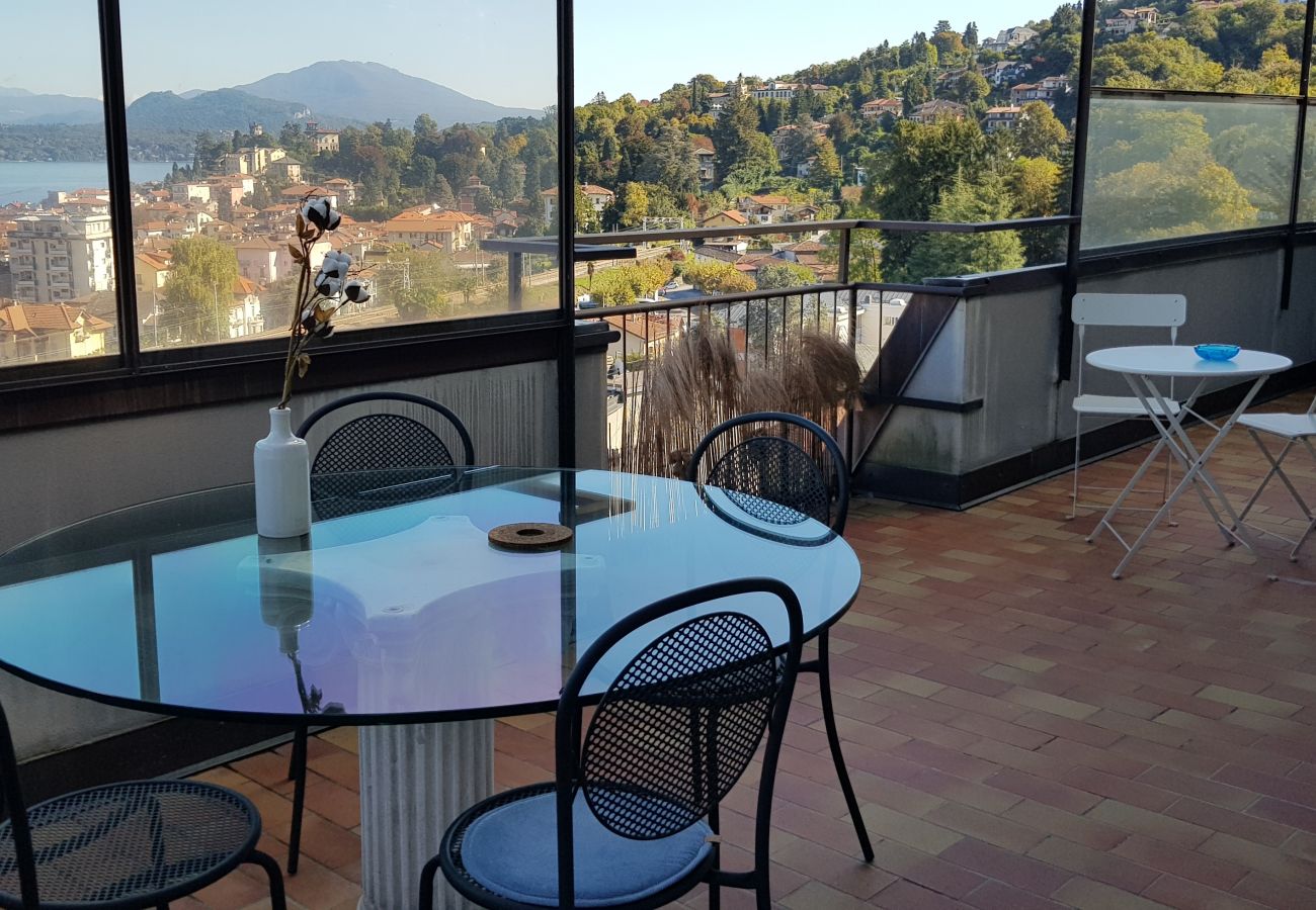 Ferienwohnung in Stresa - Terrace Lake View apt. in Stresa with  lake view