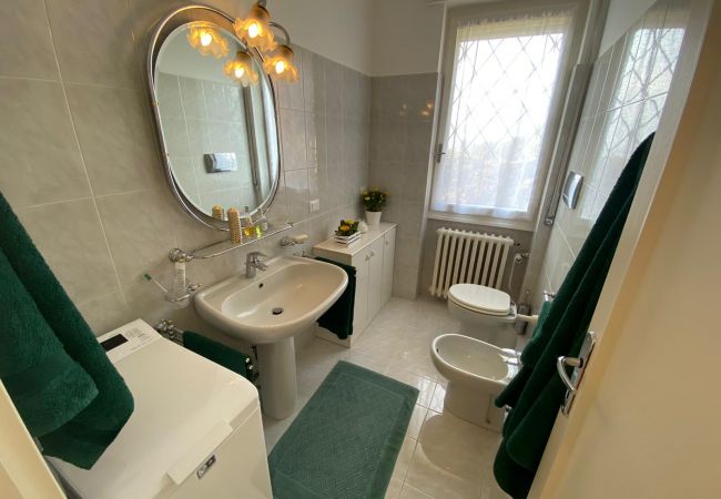 Ferienwohnung in Verbania - Ines apartment in villa with garden and small pool Ferienwohnung in Verbania - Ines apartment in villa with garden and small pool