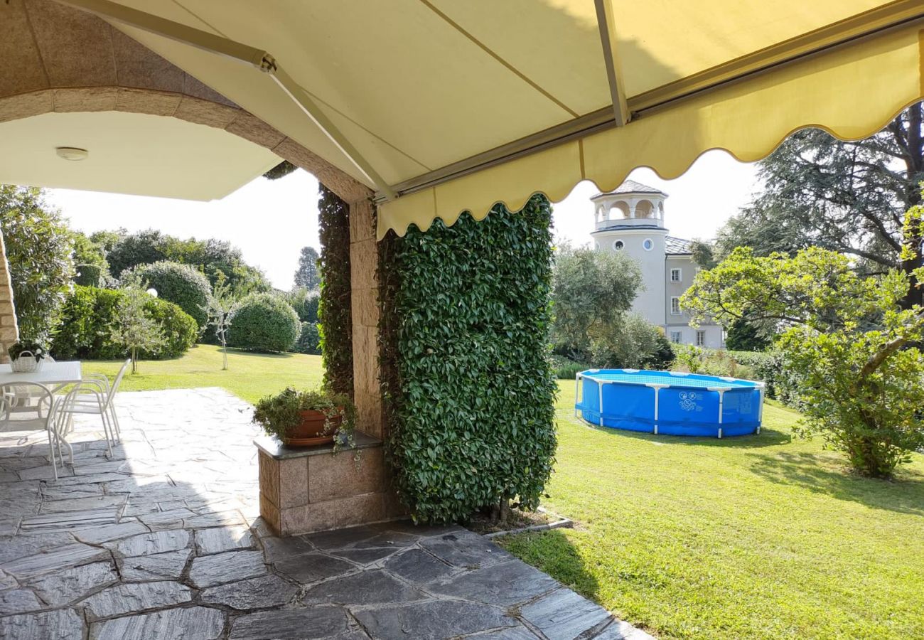 Ferienwohnung in Verbania - Ines apartment in villa with garden and small pool