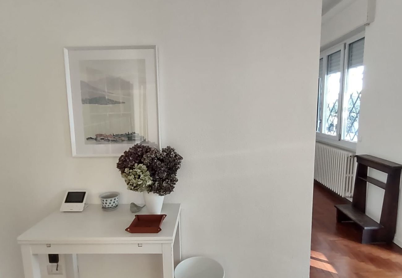 Ferienwohnung in Verbania - Ines apartment in villa with garden and small pool