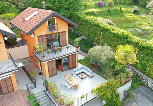 Villa in Baveno - Palmito villa with pool in Baveno Villa in Baveno - Palmito villa with pool in Baveno