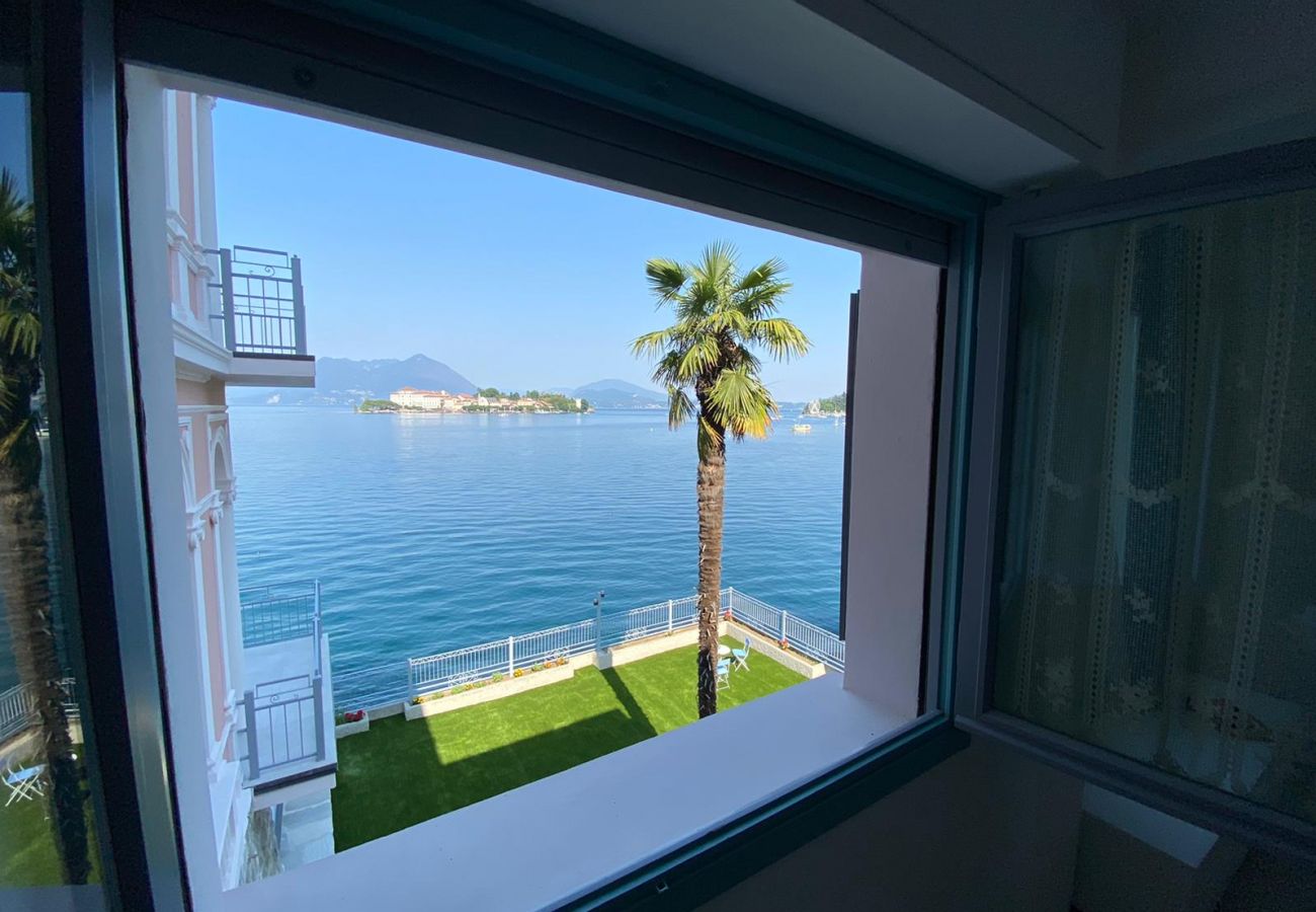 Ferienwohnung in Baveno - Butterfly apartment with lake view in Baveno