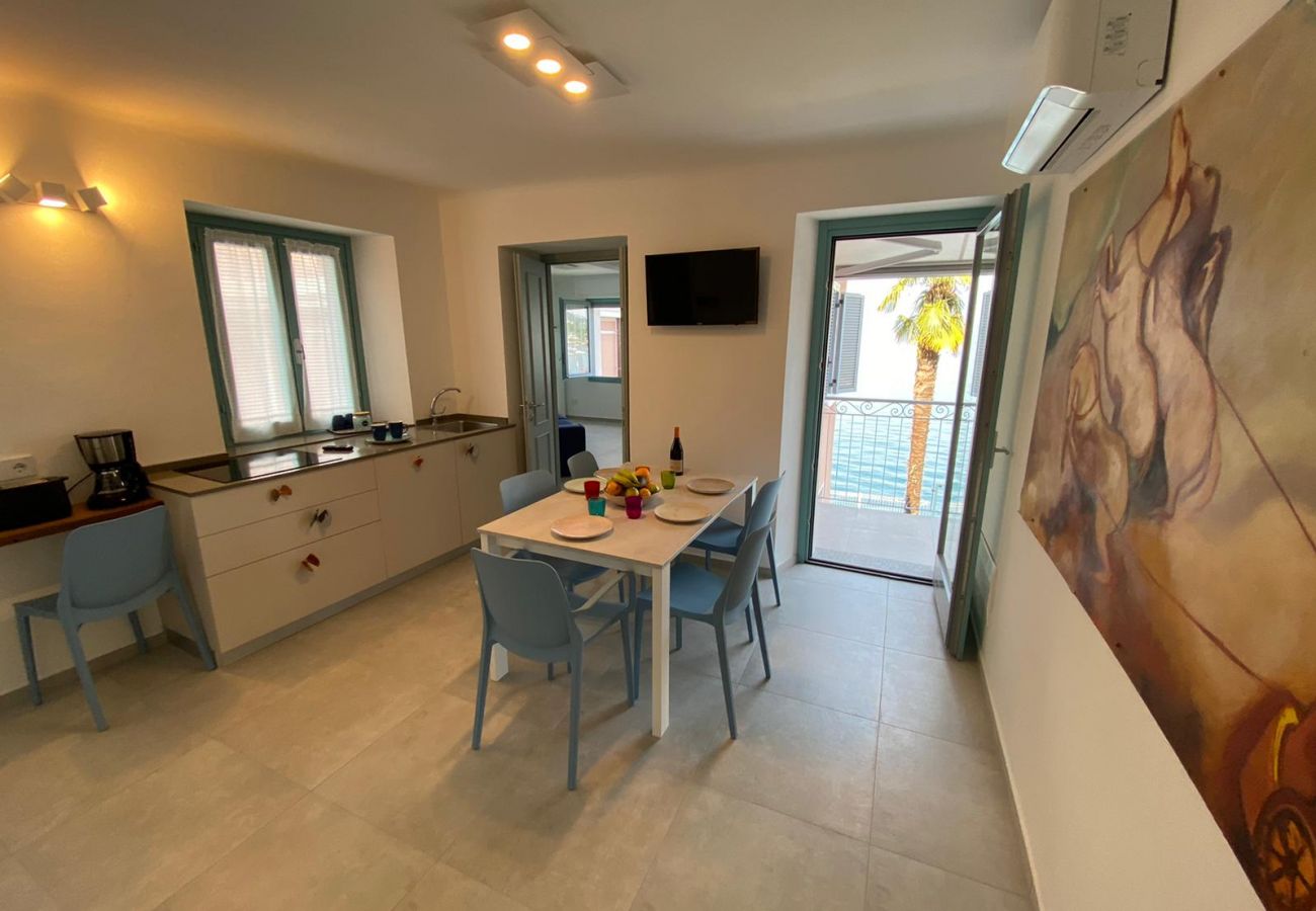 Ferienwohnung in Baveno - Butterfly apartment with lake view in Baveno