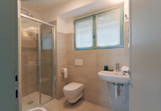 Ferienwohnung in Baveno - Stone apartment with lake view in Baveno Ferienwohnung in Baveno - Stone apartment with lake view in Baveno