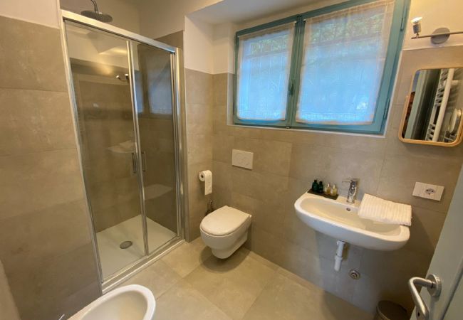 Ferienwohnung in Baveno - Stone apartment with lake view in Baveno Ferienwohnung in Baveno - Stone apartment with lake view in Baveno