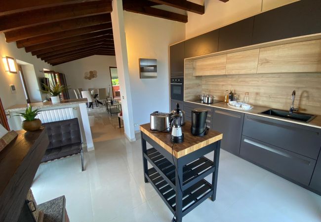 Ferienwohnung in Meina - Penthouse Andrea apartment with private pool Ferienwohnung in Meina - Penthouse Andrea apartment with private pool