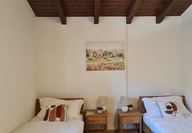 Ferienwohnung in Meina - Penthouse Andrea apartment with private pool Ferienwohnung in Meina - Penthouse Andrea apartment with private pool