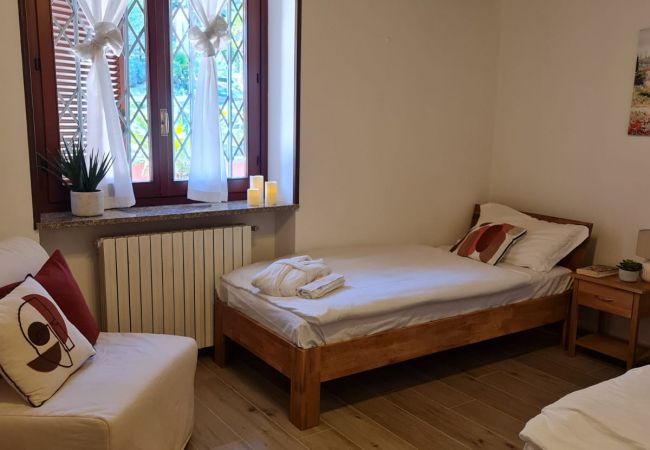 Ferienwohnung in Meina - Penthouse Andrea apartment with private pool Ferienwohnung in Meina - Penthouse Andrea apartment with private pool