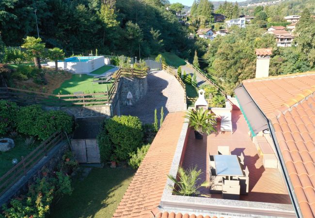 Ferienwohnung in Meina - Penthouse Andrea apartment with private pool Ferienwohnung in Meina - Penthouse Andrea apartment with private pool