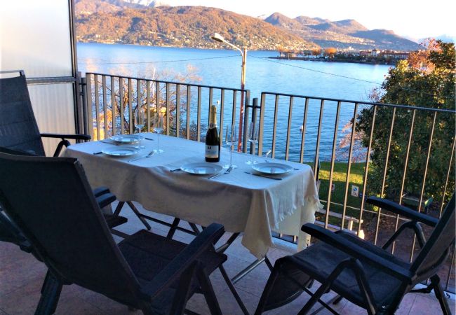 Ferienwohnung in Baveno - Isole apartment with pool and lake view in Baveno Ferienwohnung in Baveno - Isole apartment with pool and lake view in Baveno