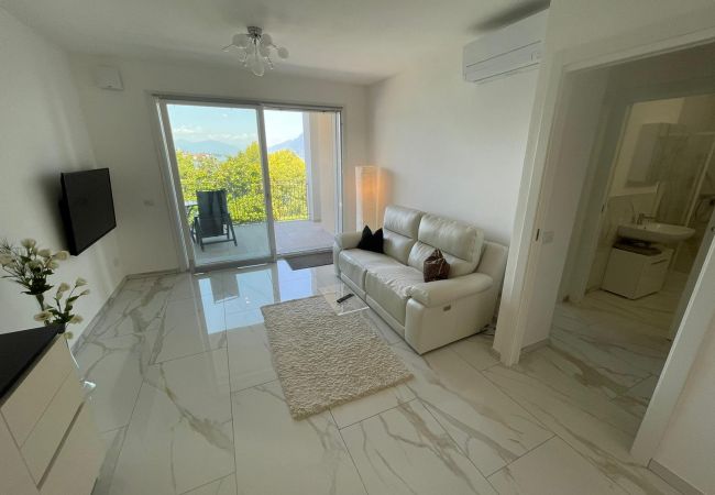 Ferienwohnung in Baveno - Isole apartment with pool and lake view in Baveno Ferienwohnung in Baveno - Isole apartment with pool and lake view in Baveno