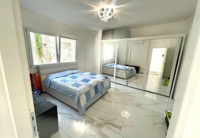 Ferienwohnung in Baveno - Isole apartment with pool and lake view in Baveno Ferienwohnung in Baveno - Isole apartment with pool and lake view in Baveno