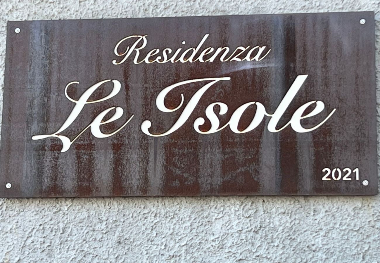 Ferienwohnung in Baveno - Isole apartment with pool and lake view in Baveno