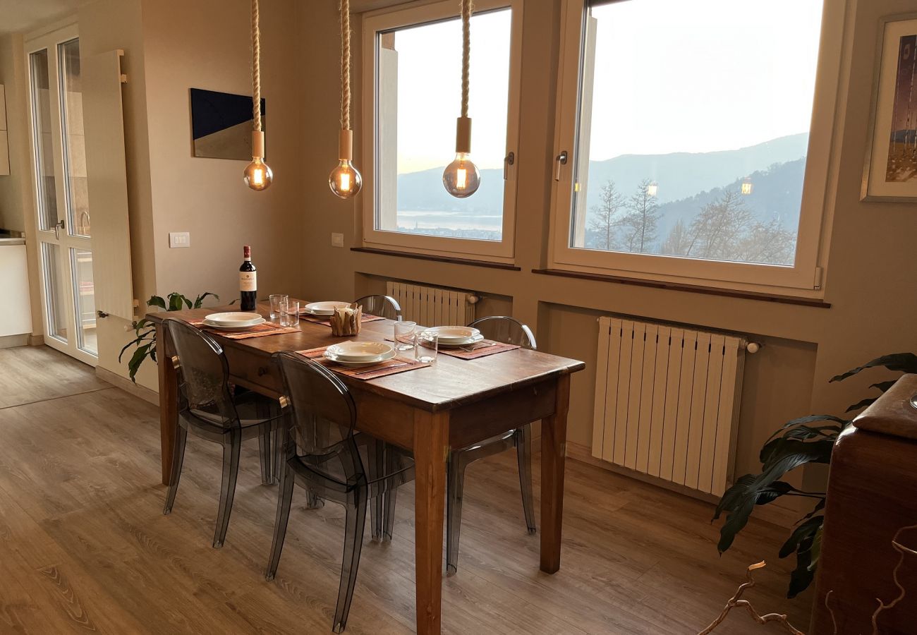 Ferienwohnung in Vignone - Primavera apartment with lake view in residence