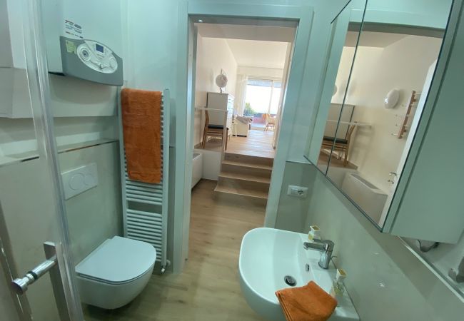 Ferienwohnung in Ghiffa - Barbara apartment with lake view in Ghiffa Ferienwohnung in Ghiffa - Barbara apartment with lake view in Ghiffa