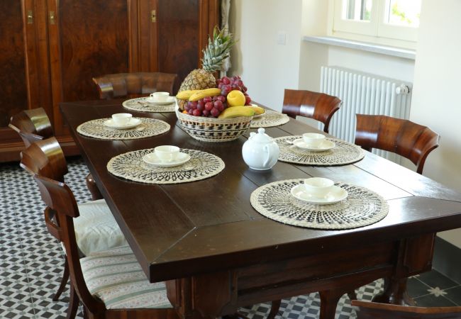 Villa in Ghiffa - Fiorina charming villa with private beach Villa in Ghiffa - Fiorina charming villa with private beach