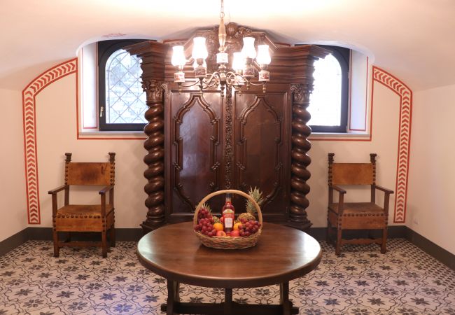 Villa in Ghiffa - Fiorina charming villa with private beach Villa in Ghiffa - Fiorina charming villa with private beach