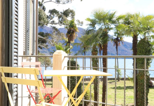 Villa in Ghiffa - Fiorina charming villa with private beach Villa in Ghiffa - Fiorina charming villa with private beach