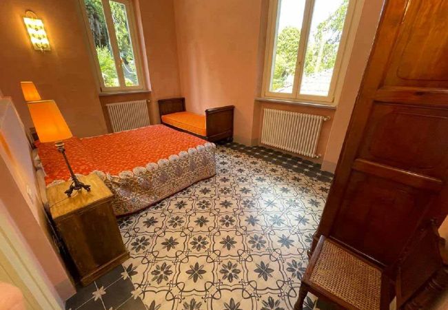 Villa in Ghiffa - Fiorina charming villa with private beach Villa in Ghiffa - Fiorina charming villa with private beach