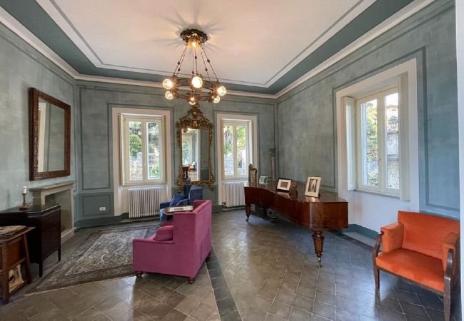 Villa in Ghiffa - Fiorina charming villa with private beach Villa in Ghiffa - Fiorina charming villa with private beach