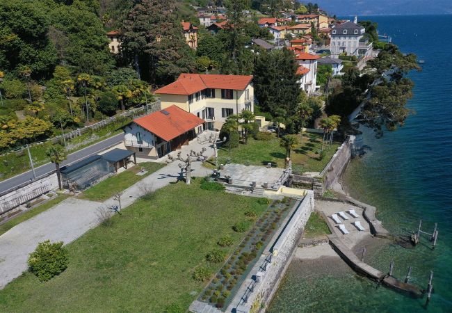 Villa in Ghiffa - Fiorina charming villa with private beach Villa in Ghiffa - Fiorina charming villa with private beach