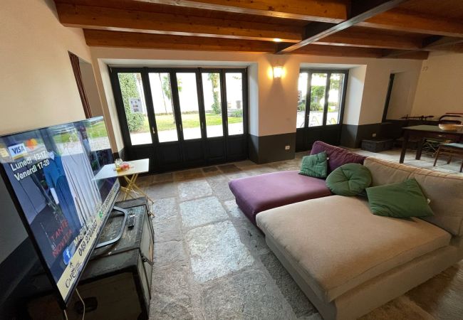 Villa in Ghiffa - Fiorina charming villa with private beach Villa in Ghiffa - Fiorina charming villa with private beach