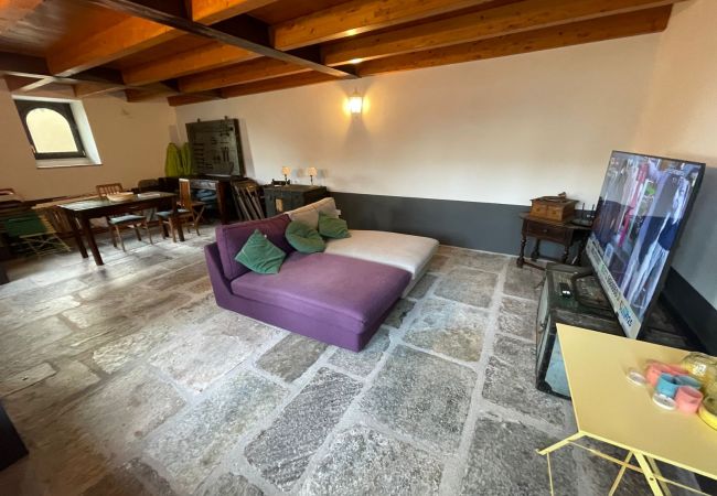 Villa in Ghiffa - Fiorina charming villa with private beach Villa in Ghiffa - Fiorina charming villa with private beach