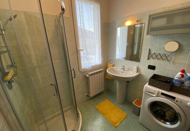 Ferienwohnung in Feriolo - Melograno apartment in Feriolo with terrace Ferienwohnung in Feriolo - Melograno apartment in Feriolo with terrace