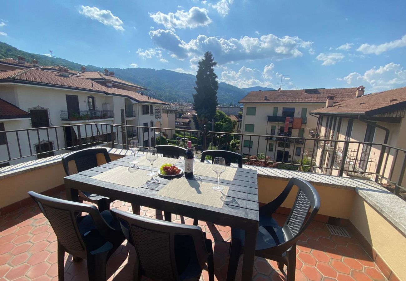 Ferienwohnung in Stresa - Stresa Centro modern apartment in the center of St