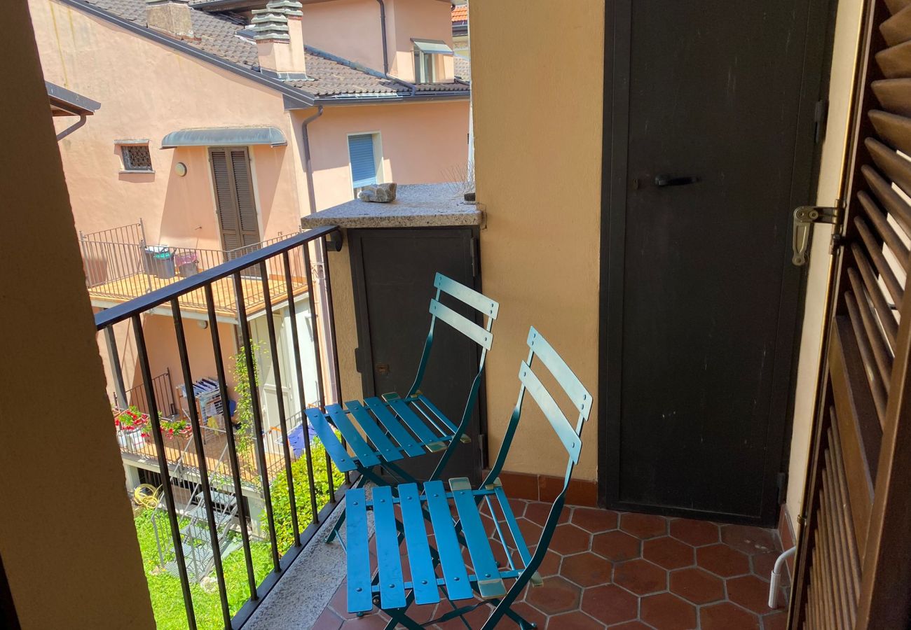 Ferienwohnung in Stresa - Stresa Centro modern apartment in the center of St