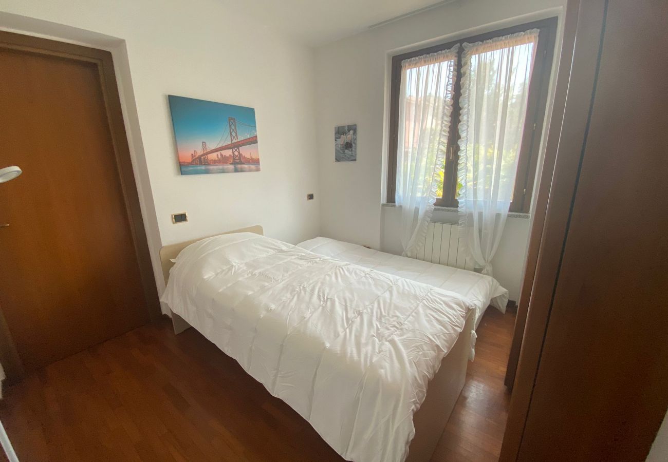 Ferienwohnung in Stresa - Stresa Centro modern apartment in the center of St