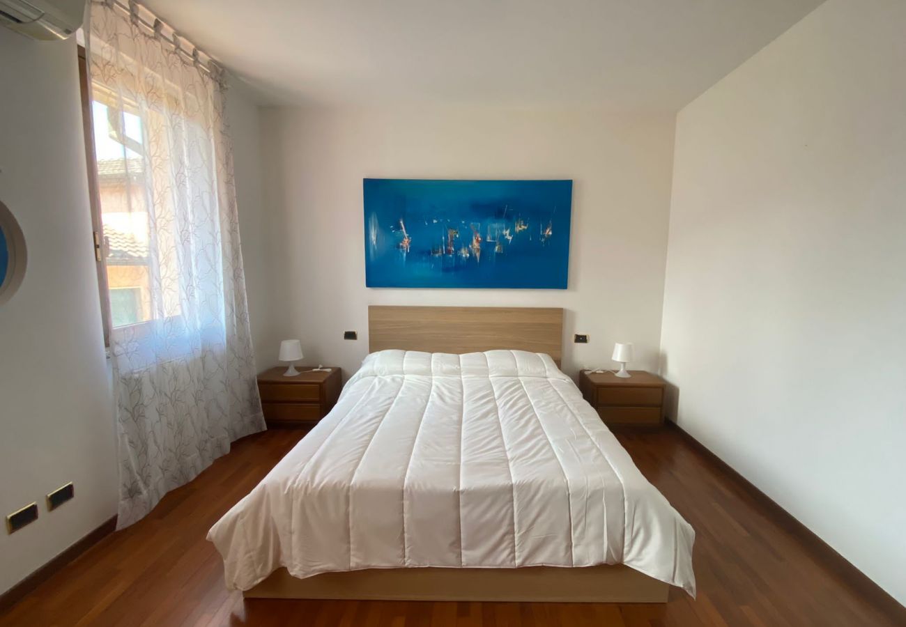 Ferienwohnung in Stresa - Stresa Centro modern apartment in the center of St