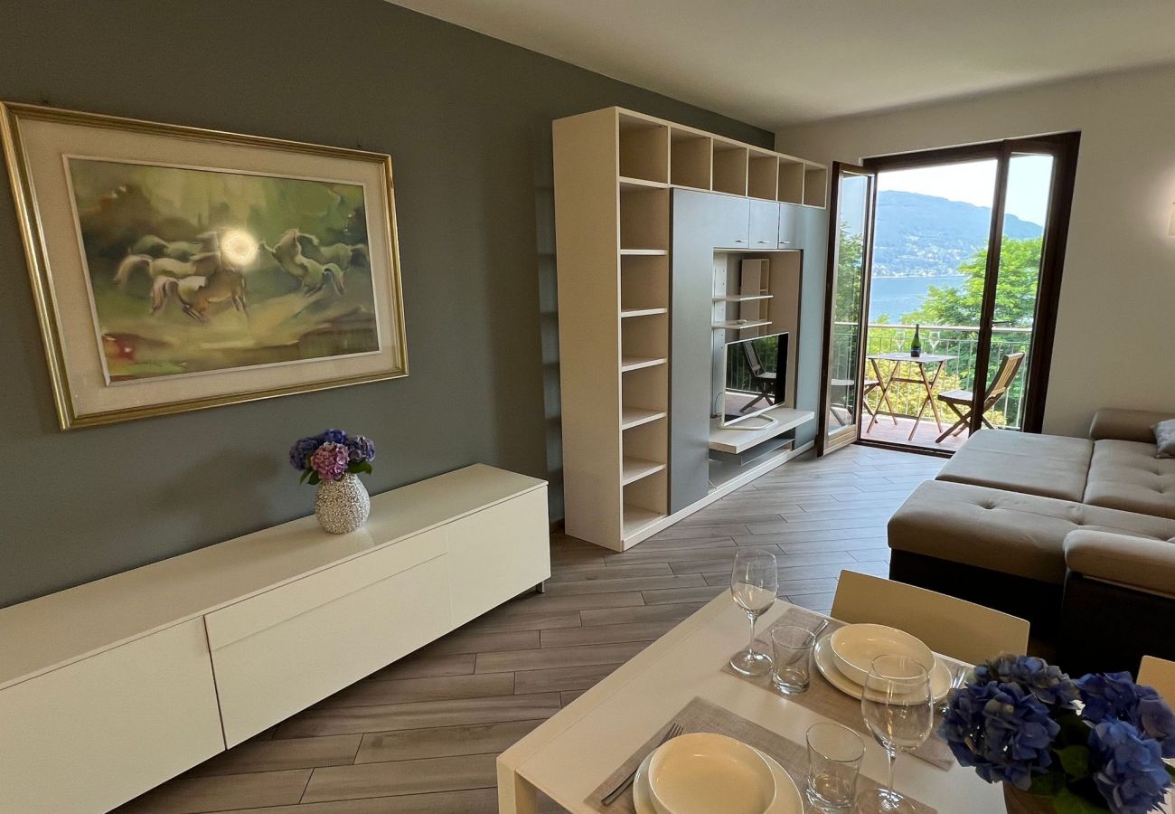 Ferienhaus in Baveno - Ortensia house with lake view and garden in Baveno