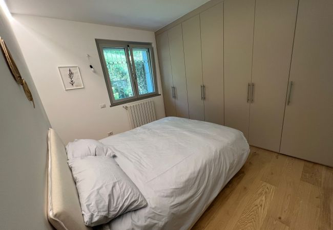 Ferienwohnung in Meina - Verbano Boutique Apartment in Meina with lake view Ferienwohnung in Meina - Verbano Boutique Apartment in Meina with lake view