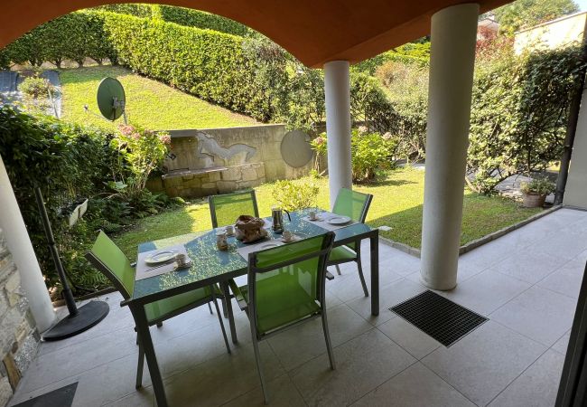 Ferienwohnung in Meina - Verbano Boutique Apartment in Meina with lake view Ferienwohnung in Meina - Verbano Boutique Apartment in Meina with lake view